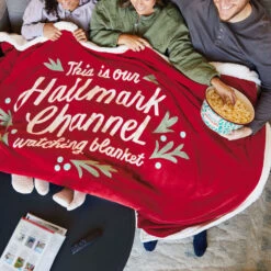 Hallmark Channel Red Oversized Blanket, 60x80 -Optimal Home Decoration Hallmark Channel FamilySized Blanket 1XKT3505 02