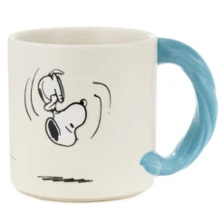 Best Seller -Optimal Home Decoration Peanuts Linus and Snoopy Dimensional Blanket Mug 1PAJ2159 02